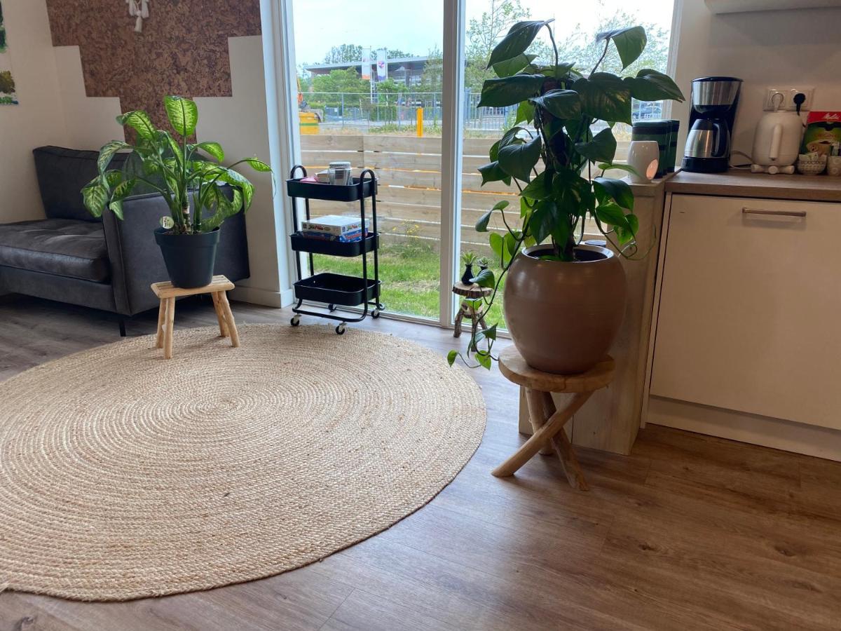 Warm Welkom! Zeer Ruime Prive Studio Met Tuin Harlingen Exterior photo